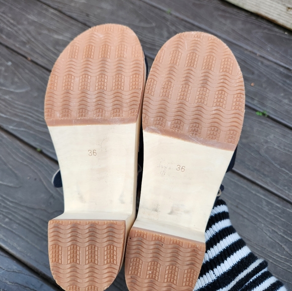 Mary Jane Clog - Picture 3 of 6